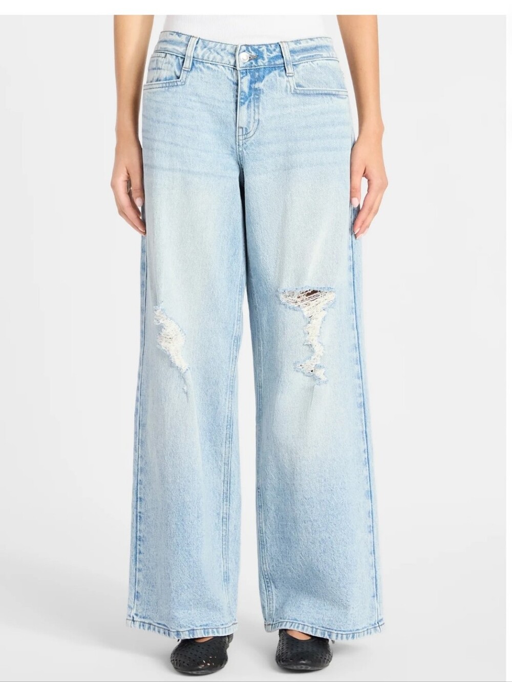 No Boundaries Women's Plus Distressed Denim Jeans, 30'' Inseam - Picture 2 of 6